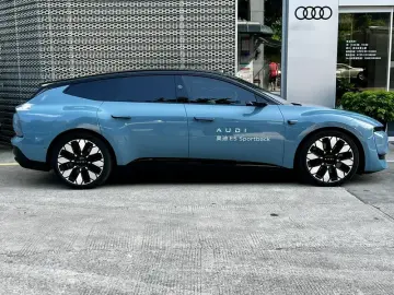 2026 Audi E5 с пробегом 8 000 км