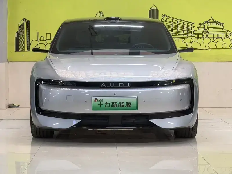 2026 Audi E5 с пробегом 20 000 км