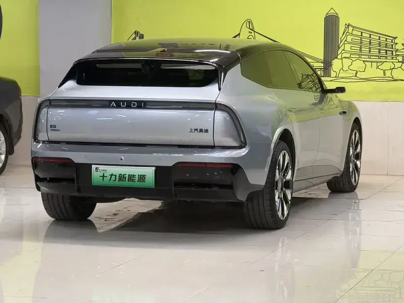 2026 Audi E5 с пробегом 20 000 км