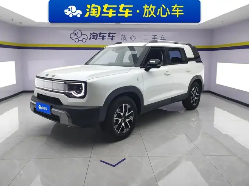 2024 BAIC BJ30 с пробегом 33 000 км