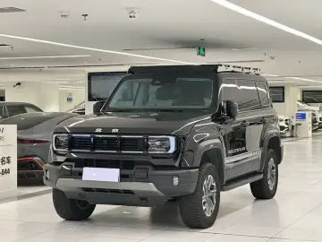 BAIC BJ40