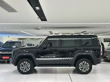 2024 BAIC BJ40 с пробегом 36 600 км