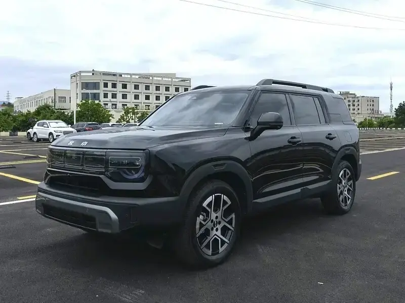 2026 BAIC BJ30 с пробегом 9 800 км