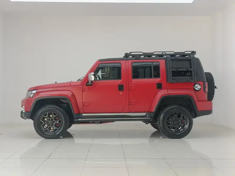 2021 BAIC BJ40 с пробегом 26 600 км