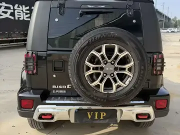 2020 BAIC BJ40 с пробегом 76 000 км