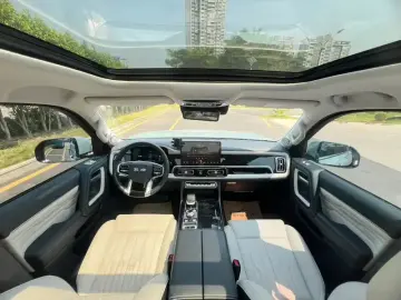 2022 BAIC BJ60 с пробегом 25 000 км
