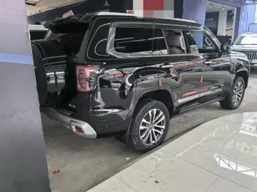 2022 BAIC BJ60 с пробегом 40 000 км