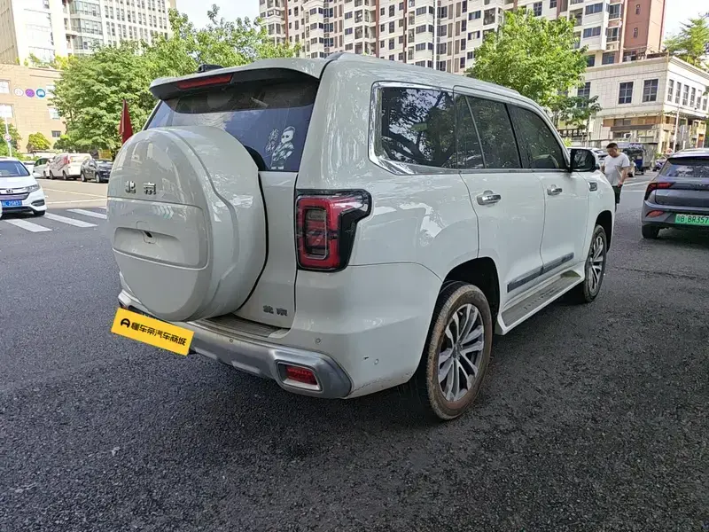 2022 BAIC BJ60 с пробегом 38 900 км