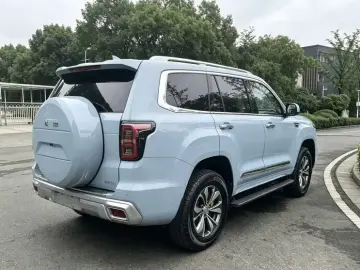 2022 BAIC BJ60 с пробегом 32 000 км