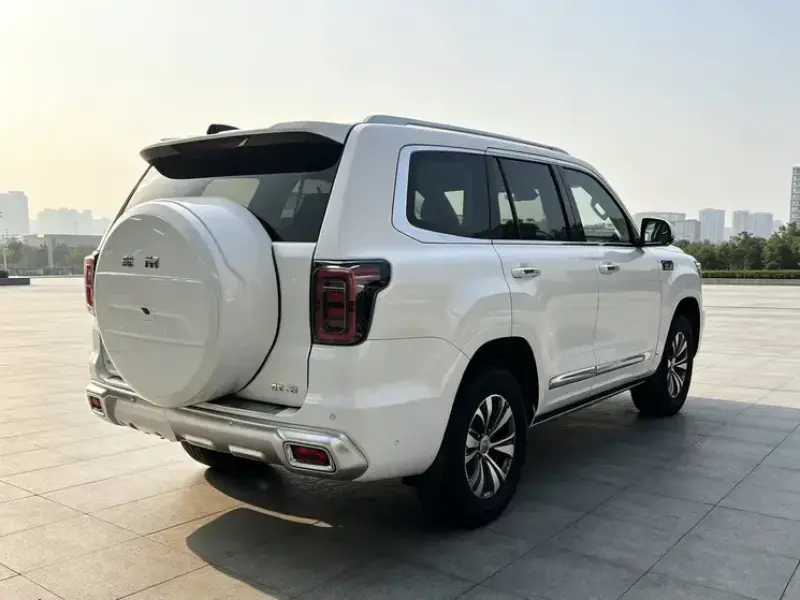 2022 BAIC BJ60 с пробегом 40 000 км
