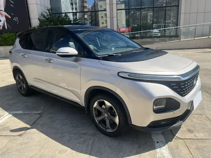 2019 Baojun RM-5 с пробегом 50 000 км