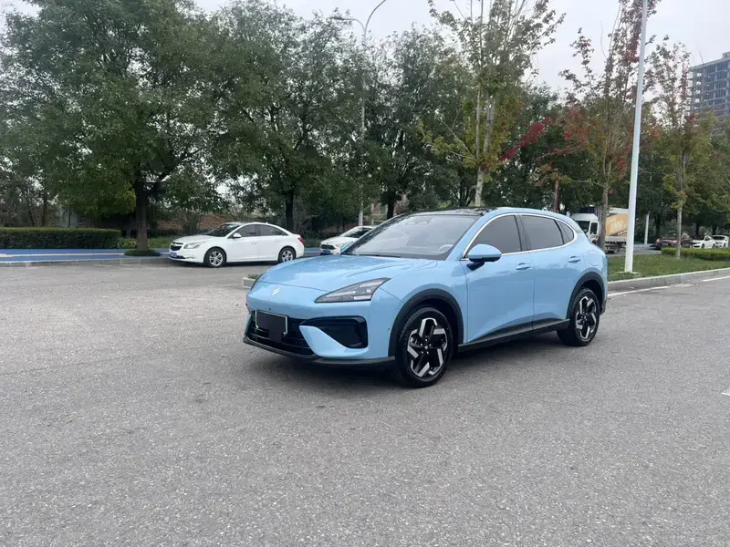 2024 Baojun Yunhai с пробегом 30 000 км