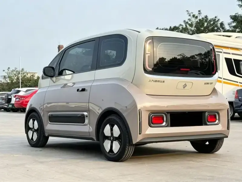2023 Baojun Kiwi EV с пробегом 5 800 км