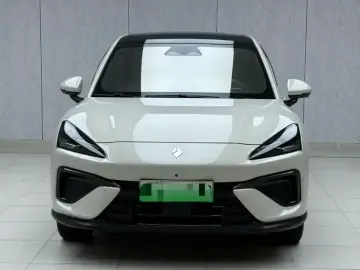 2024 Baojun Yunhai с пробегом 2 000 км
