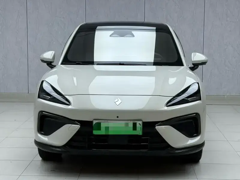 2024 Baojun Yunhai с пробегом 2 000 км