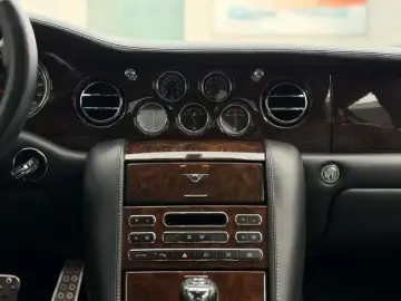 2009 Bentley Arnage с пробегом 40 000 км