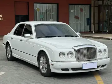 2004 Bentley Arnage с пробегом 22 000 км