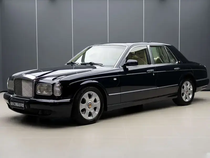 2005 Bentley Arnage с пробегом 70 000 км