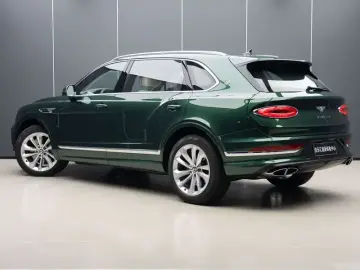 2025 Bentley Bentayga с пробегом 5 200 км