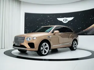 2024 Bentley Bentayga с пробегом 28 000 км