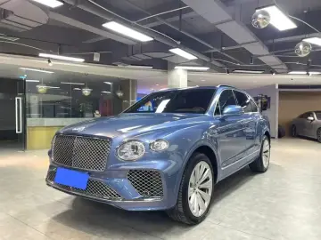 2021 Bentley Bentayga с пробегом 28 000 км