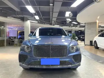 2021 Bentley Bentayga с пробегом 28 000 км