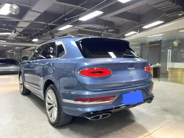 2021 Bentley Bentayga с пробегом 28 000 км