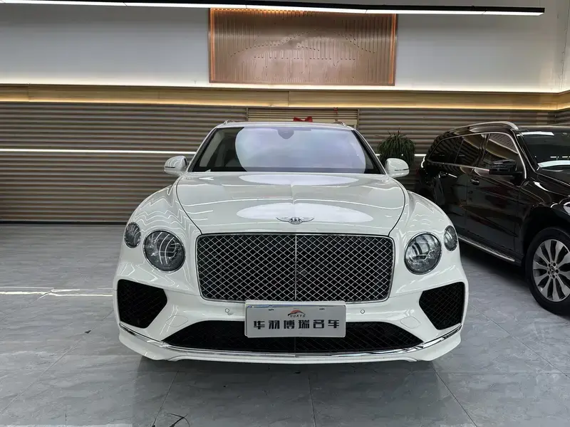 2022 Bentley Bentayga с пробегом 58 000 км