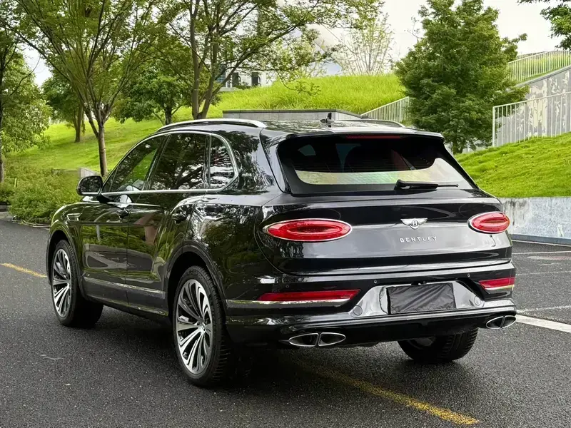 2021 Bentley Bentayga с пробегом 92 000 км