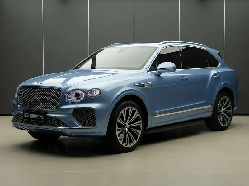 2022 Bentley Bentayga с пробегом 7 000 км