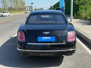 2017 Bentley Mulsanne с пробегом 4 000 км
