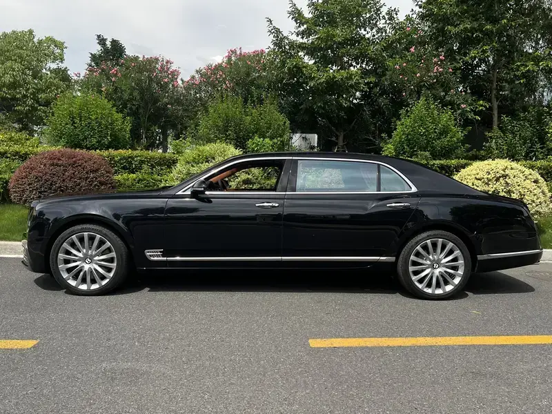 2017 Bentley Mulsanne с пробегом 37 000 км