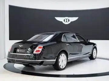 2017 Bentley Mulsanne с пробегом 2 800 км