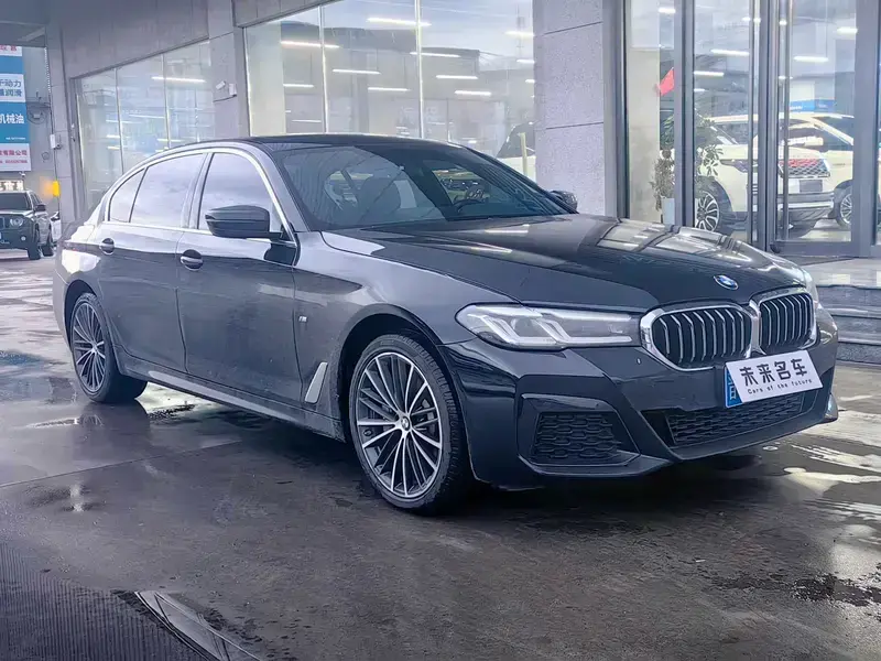 2023 BMW 5 серии с пробегом 68 000 км