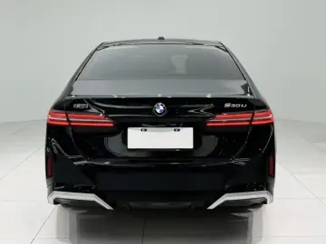 2024 BMW 5 серии с пробегом 35 000 км