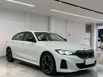 2023 BMW i3 с пробегом 72 000 км