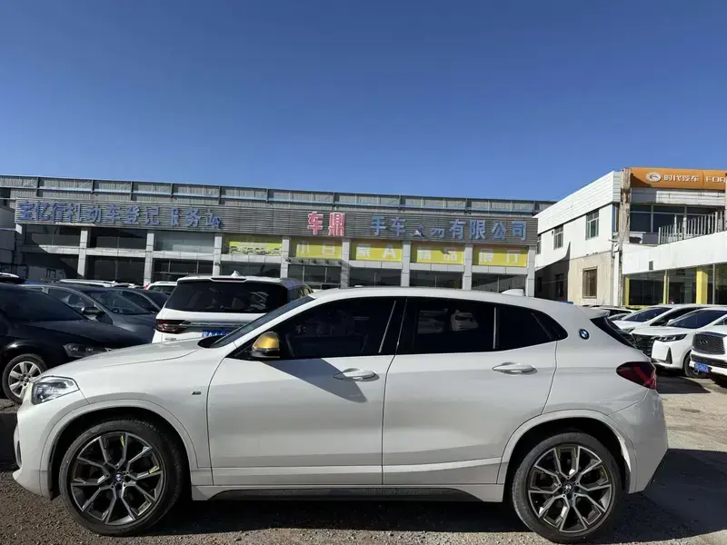 2023 BMW X2 с пробегом 19 000 км