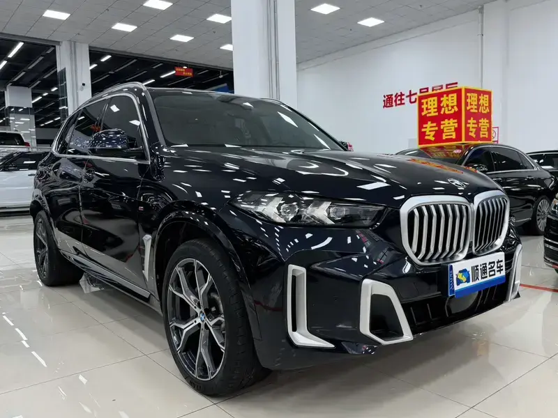 2023 BMW X5 с пробегом 30 100 км
