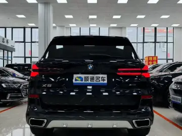2023 BMW X5 с пробегом 30 100 км