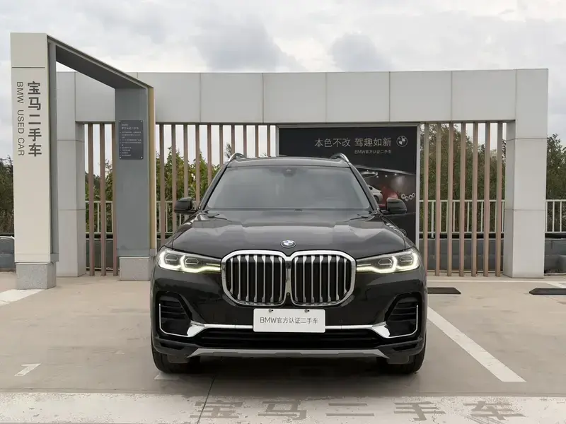 2022 BMW X7 с пробегом 108 000 км