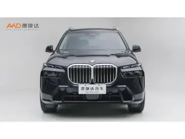 2023 BMW X7 с пробегом 34 000 км