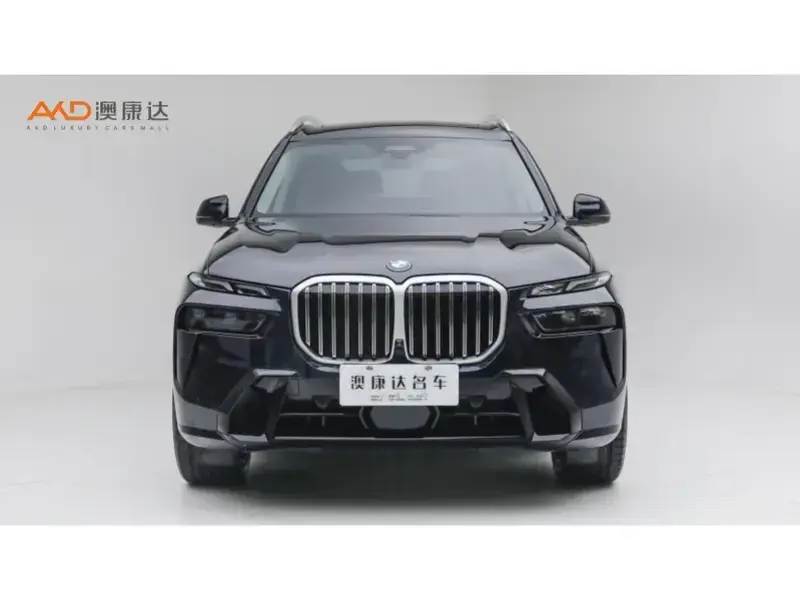 2023 BMW X7 с пробегом 34 000 км