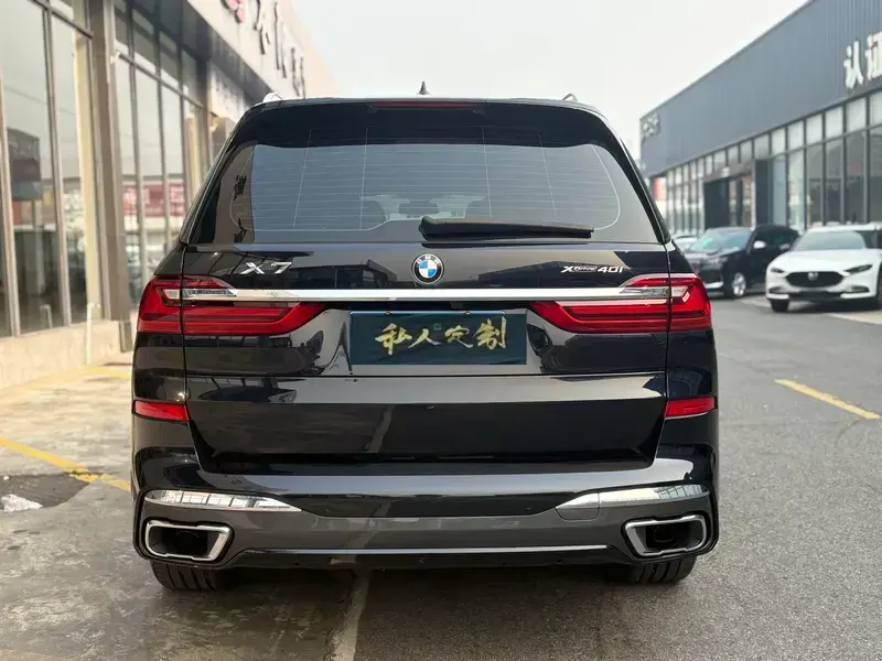 2022 BMW X7 с пробегом 50 000 км