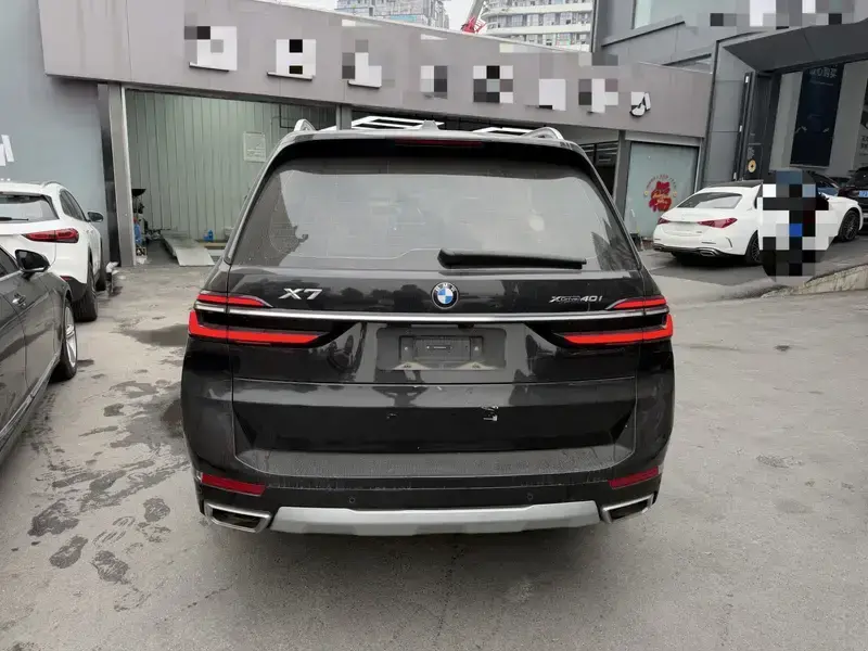 2023 BMW X7 с пробегом 40 000 км