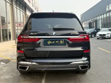 2022 BMW X7 с пробегом 50 000 км