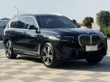 2023 BMW X7 с пробегом 98 000 км