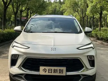 2023 Buick Encore Plus с пробегом 100 км