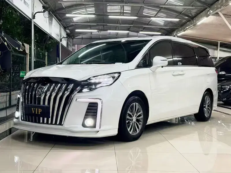 2022 Buick GL8 с пробегом 57 000 км