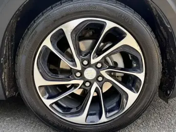 2020 Buick Velite 7 с пробегом 76 000 км