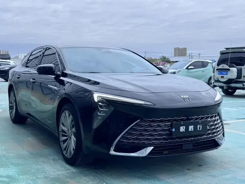 2025 Buick LaCrosse с пробегом 97 000 км